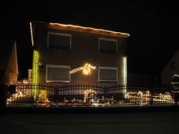 33 tysiące lampek w świątecznej iluminacji pana Henryka