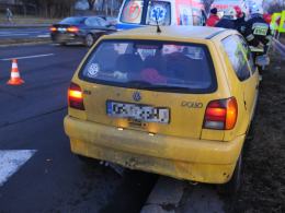 Trzy osoby ranne po wypadku na ul. Armii Krajowej