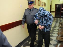 32-latek po raz kolejny przed sądem za molestowanie dziecka
