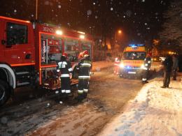 Volkswagen polo wpadł w poślizg, ranny kierowca