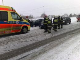 Dwie osoby ranne po zderzeniu w Chmielowicach