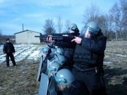 Policjanci ćwiczą przed Euro 2012