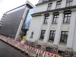Nowa konstrukcja powstała obok budynku z 1911 roku.