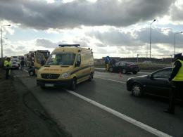 Wypadek na węźle autostradowym Dąbrówka