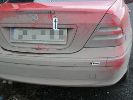 Policjanci strzelali w kierunku 19-letniego złodzieja. Porzucił samochód