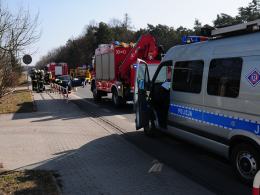 Kierowca daewoo wjechał w barierki