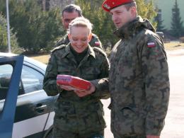 Logistycy się nie nudzą. Wczoraj strzelanie, dziś nauka jazdy