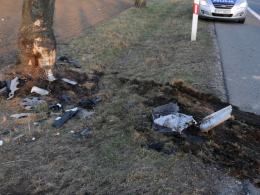 24-latek wyszedł cało ze zderzenia z drzewem