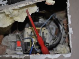 Profesjonalna instalacja do... kradzieży prądu