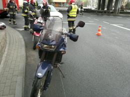 Motocyklista wymusił pierwszeństwo na rondzie