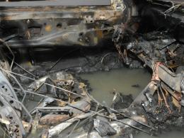 Volkswagen spłonął w nocy w centrum Opola