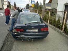 Kierowca forda ranny w wypadku pod Opolem