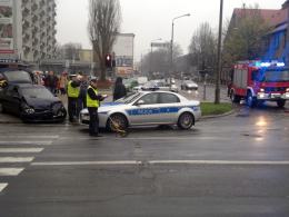 Ford i volkswagen zderzyły się w centrum Opola
