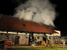 10 zastępów straży gasiło pożar w Raszowej