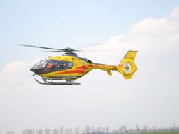 Zepsuła się karetka, wioząca chorego. Wezwano śmigłowiec