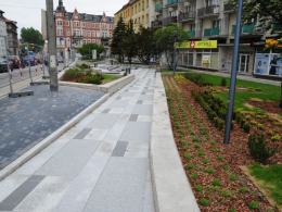 Odnowiony skwer na placu Piłsudskiego robi wrażenie