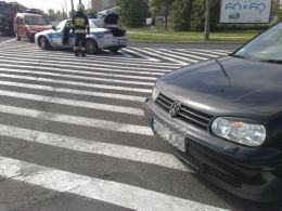 Wjechała na skrzyżowanie na czerwonym świetle, doszło do zderzenia