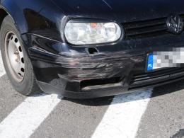 Wjechała na skrzyżowanie na czerwonym świetle, doszło do zderzenia