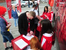 Hymn dla piłkarzy na EURO 2012. Śpiewają też opolanie