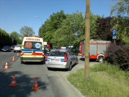 Pijany kierowca rozbił auto pod komisariatem