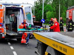 Kobieta wymusiła pierwszeństwo na skrzyżowaniu, trzy osoby ranne
