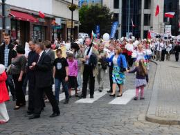 Tłumy na opolskim „Marszu dla życia i rodziny”