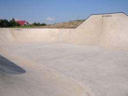 Skatepark jeszcze nie otwarty, a już oblegany