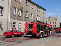 W Oleśnie eksplodowały butle z gazem, 12 osób jest rannych