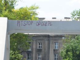 Nierówna walka MZD z graficiarzami