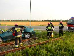 BMW jechały trzy pijane osoby. Nie wiadomo, kto kierował podczas wypadku