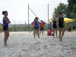 Piłka ręczna latem? Tylko na plaży!