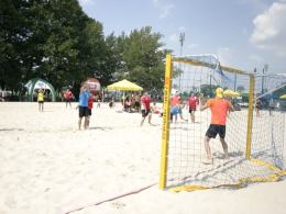 Piłka ręczna latem? Tylko na plaży!