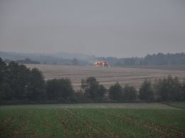 Powiat głubczycki w ogniu. Ktoś podpalił 37 stogów słomy