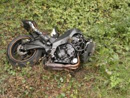 Wypadek podczas wyprzedzania - ranny 29-letni motocyklista