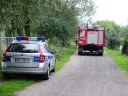 Na działkach na Zaodrzu ktoś podpalił śmieci
