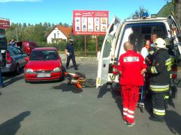 Kaskaderskie popisy motocyklisty zakończyły się wypadkiem