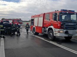Renault megane spłonęło na obwodnicy Opola