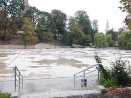 Remont stawu przy ul. Barlickiego dobiega końca