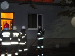 Spłonęły dwa pokoje w mieszkaniu przy ul. Katowickiej