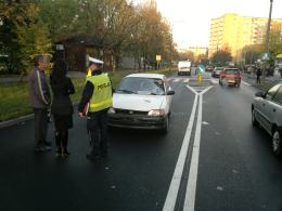 Starsza kobieta potrącona na przejściu dla pieszych na Chabrach