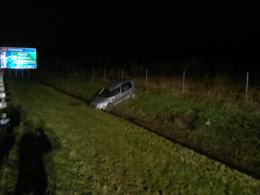 Wypadek na autostradzie, dwie kobiety trafiły do szpitala