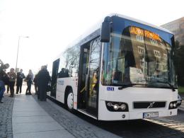 Ekologiczny autobus na ulicach Opola. Póki co na próbę