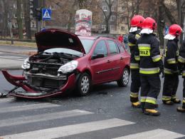 Wypadek na skrzyżowaniu ulicy Wrocławskiej i Niemodlińskiej
