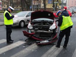 Wypadek na skrzyżowaniu ulicy Wrocławskiej i Niemodlińskiej