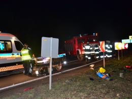 81-letni motorowerzysta trafił do szpitala po wypadku