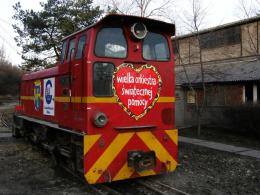 Lokomotywa kolei wąskotorowej, która służyła w Cementowni ODRA została wylicytowana za niebagatelną kwotę 30 600 złotych.