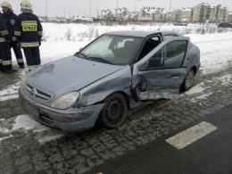 Jedna osoba ranna w wypadku na Alei Solidarności