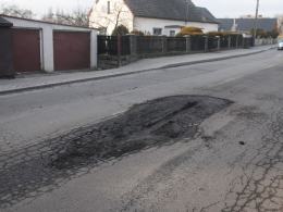 To jeszcze droga czy już poligon?