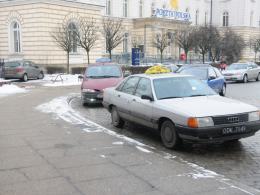 Opolskie taksówki: Od limuzyny po starego grata!