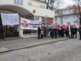 PiS, ONR i Gazeta Polska w obronie niemieckiej Polonii